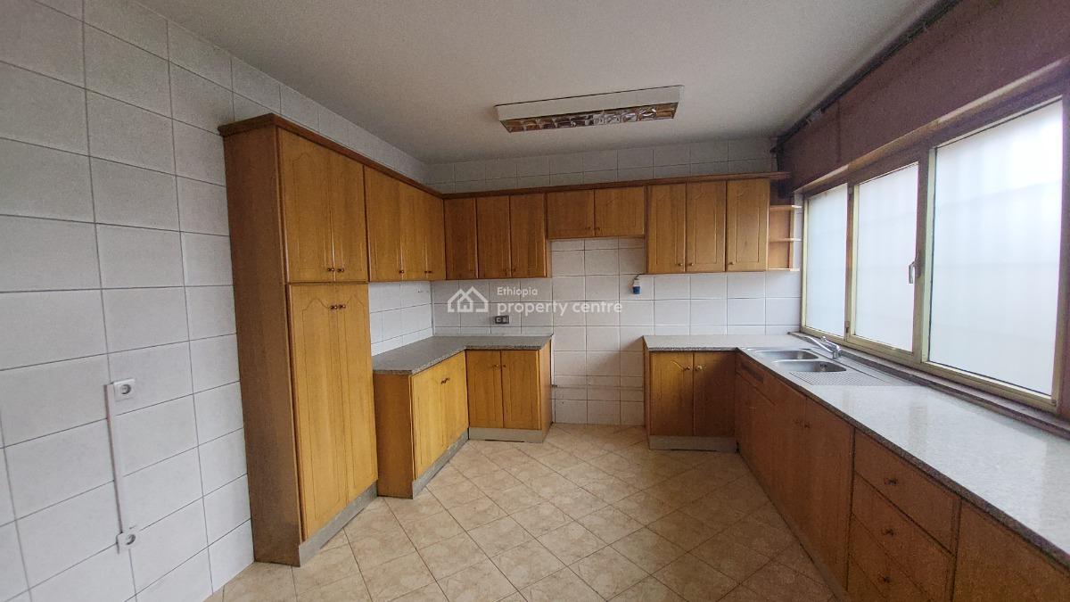 Spacious G+1 Family House at Kirkos, Addis Ababa, Kirkos, Kirkos, Addis Ababa, Terraced Duplex for Rent
