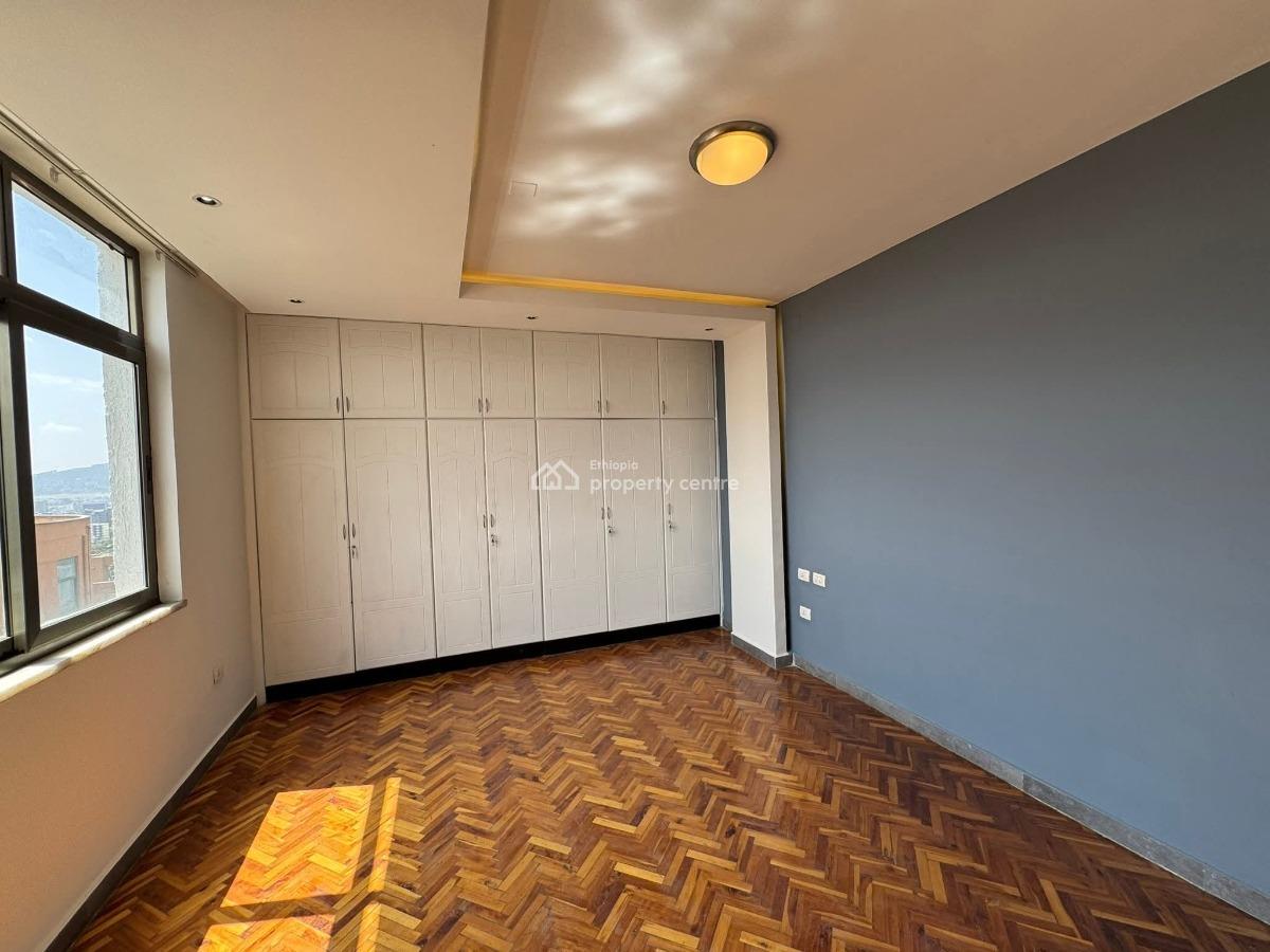 𝐄𝐱𝐜𝐥𝐮𝐬𝐢𝐯𝐞 𝐖𝐨𝐨𝐝𝐞𝐧 𝐅𝐥𝐨𝐨𝐫 𝐑𝐞𝐬𝐢𝐝𝐞𝐧𝐜𝐞  𝐎𝐥𝐝, Oldaiport, Nifas Silk-lafto, Addis Ababa, Self Contained (single Rooms) for Rent