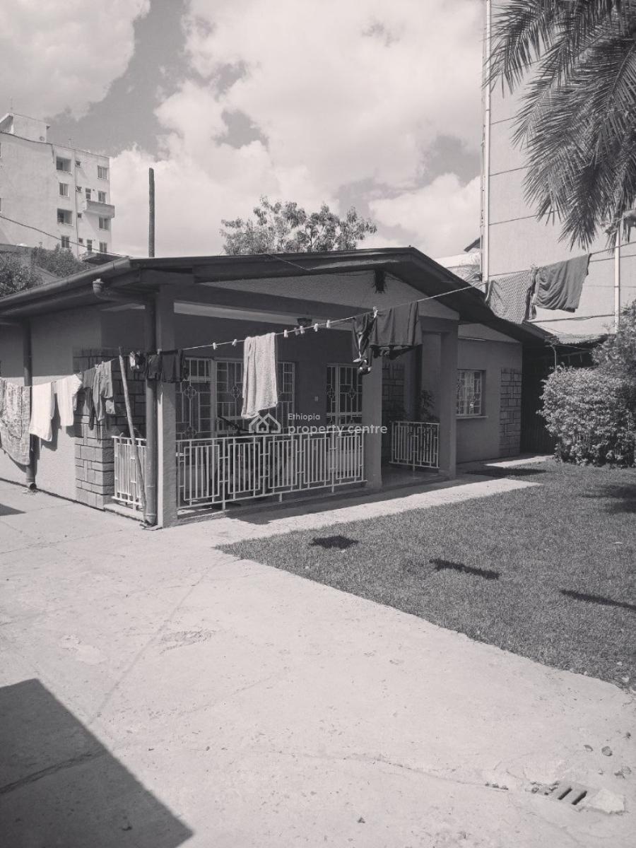 Bole Skylight,  Villa House  .....500sqm, Bole Skylight Hotel, Bole, Addis Ababa, Land for Sale