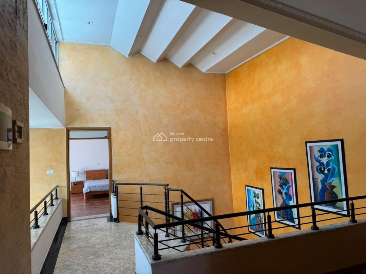 𝐃𝐢𝐬𝐭𝐢𝐧𝐠𝐮𝐢𝐬𝐡𝐞𝐝 𝐀𝐦𝐛𝐚𝐬𝐬𝐚𝐝𝐨𝐫𝐢𝐚𝐥 𝐑𝐞𝐬𝐢𝐝𝐞𝐧𝐜, Bole, Bole, Addis Ababa, Terraced Duplex for Rent