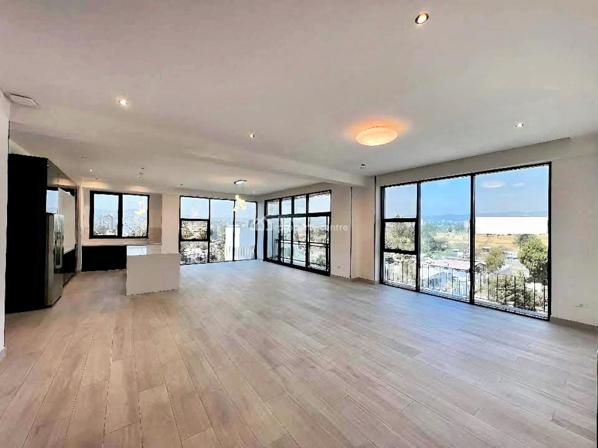 Luxurious Apartment Near American School, Nifas Silk-lafto, Addis Ababa, Apartment for Rent