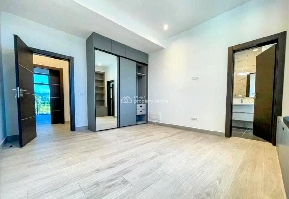 Luxurious Apartment Near American School, Nifas Silk-lafto, Addis Ababa, Apartment for Rent