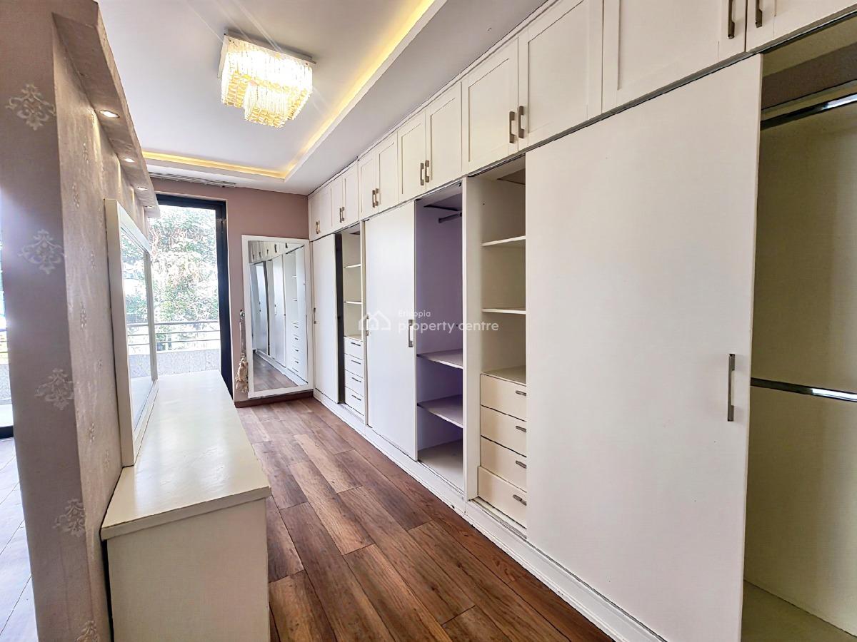 Modern 4-bedroom House -- Old Airport, Nifas Silk-lafto, Addis Ababa, House for Rent