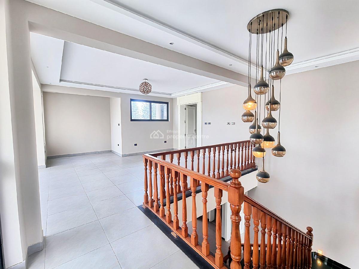 Modern 4-bedroom House -- Old Airport, Nifas Silk-lafto, Addis Ababa, House for Rent