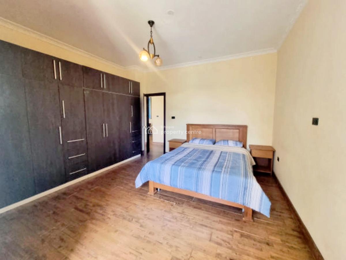 3-bedroom Apartment -- Near Friendship Park, Kirkos, Addis Ababa, Apartment for Rent