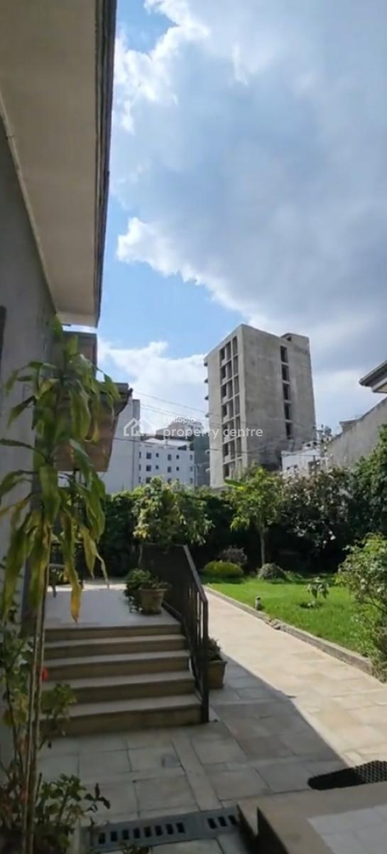 Bole, Villa House .......630sqm, Bole Printing Press, Bole, Addis Ababa, House for Sale