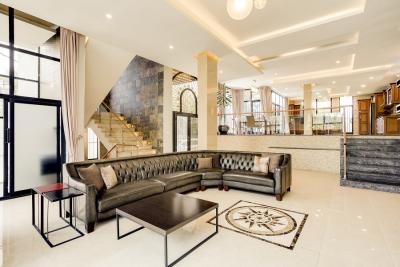 a High Quality Big House , Walking Distance to The African Union., Nifas Silk-lafto, Addis Ababa, House for Rent