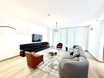 Gorgeous, High End 2 Bed Room Apartment, Kazanchis (Walking to Uneca)