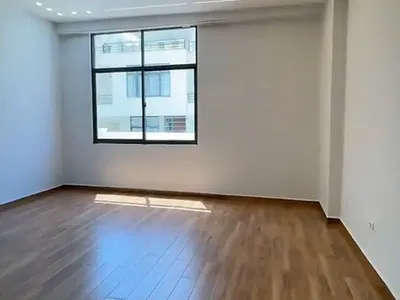 Luxury 2 Bedroom Apartment