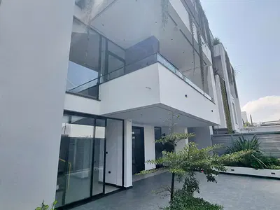Sunny Modern House — Bole, Addis Ababa