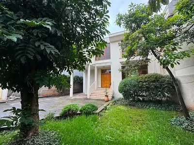 Premium 5-Bedroom Private Villa — Bole, Addis Ababa