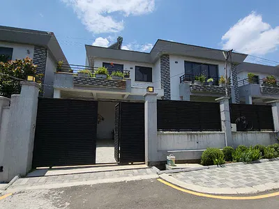 Modern Luxury Family Home Gated Community Near CMC, Addis Ababa — Yeka, Addis Ababa