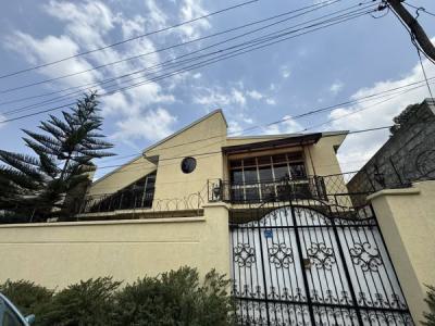 Good 3 Bedroom Vill, Yeka, Yeka, Addis Ababa, House for Sale
