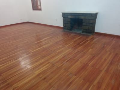 Old 2 Bed Room House + Great Garden!, Bole, Addis Ababa, House for Rent