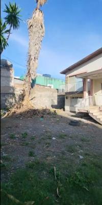 Meskel Flower Belko Bet, Old Villa House ......1000sqm, Meskel Flower Beklo Bet, Kirkos, Addis Ababa, Mixed-use Land for Sale